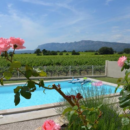 Vue Sainte Victoire, Proche Aix-En-Provence Apartment Pourrieres Exterior foto